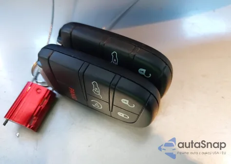 2020 Jeep Grand Cherokee Altitude 4X4 z USA, uszkodzony, nr VIN 1C4RJFAG9LC425464